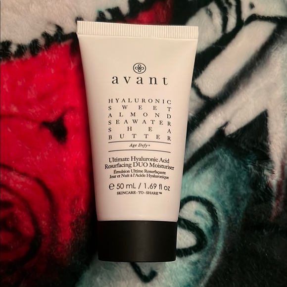 Avant Hyaluronic Acid Moisturizer